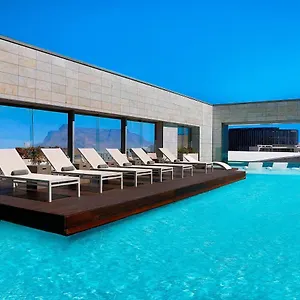 Marriott Crystal Towers 4* Cape Town